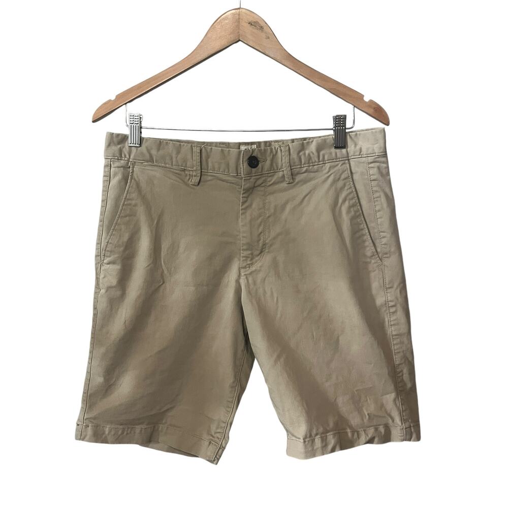 Gap for Good Shorts Chinos Khaki Tan Bermuda Golf Casual Beach Summer 33